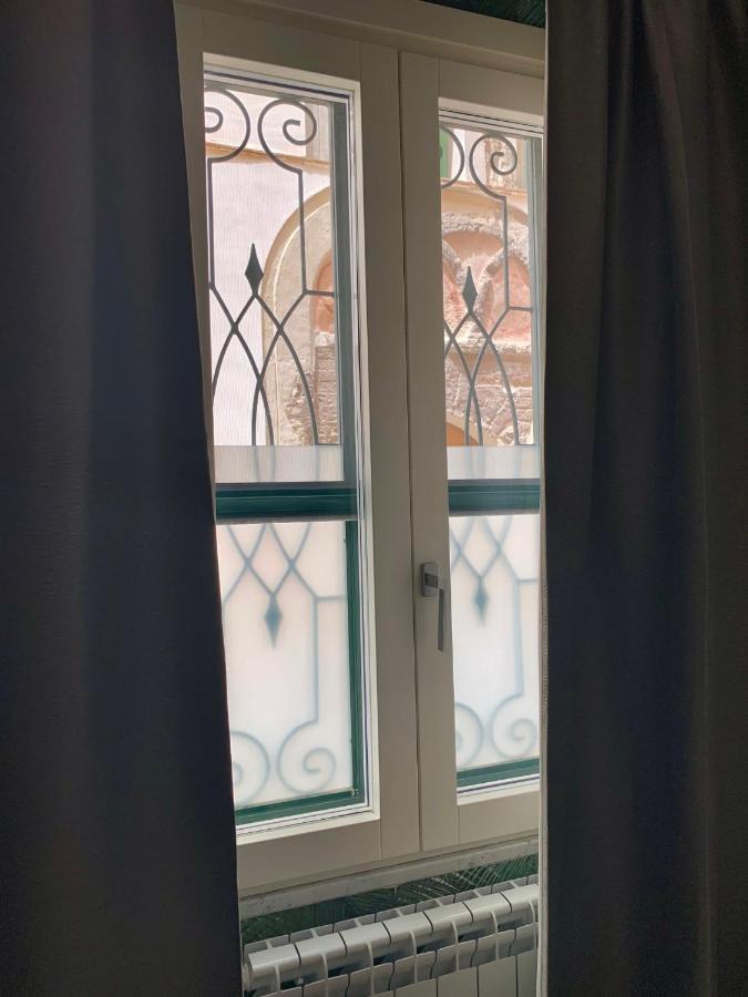 Maison Barbuti Salerno Bagian luar foto